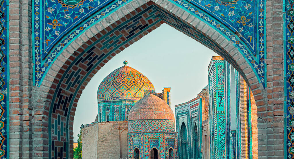 Registan Square Historic Madrasahs, Samarkand, Uzbekistan