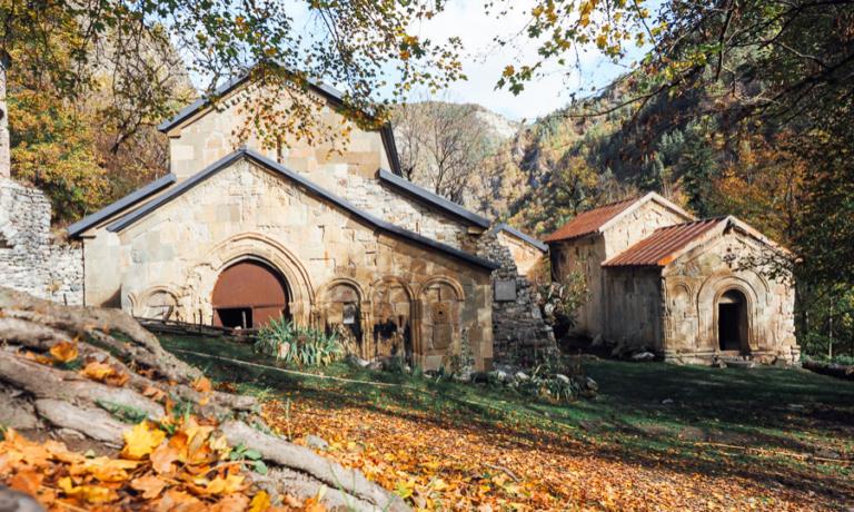 Emily-Lush-places-in-Georgia-Rkoni-Valley