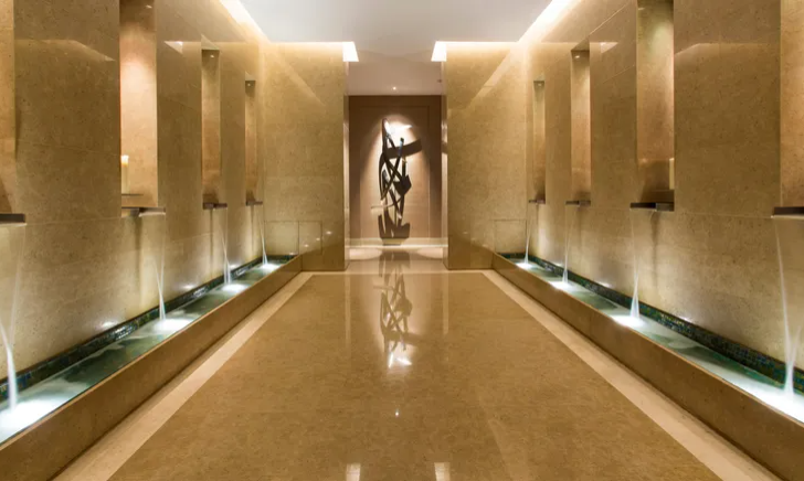 Four-Seasons-Hotel-Riyadh-Kingdom-Center-Spa