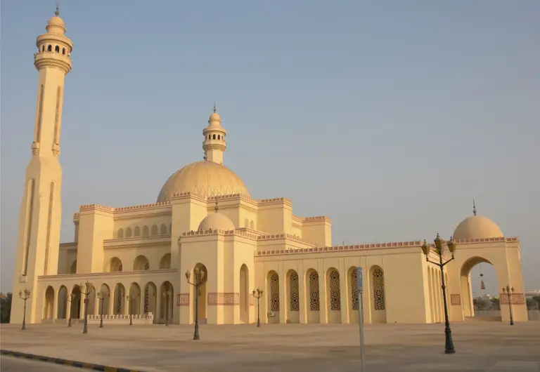 Grand-Mosque-Manama-Bahrain