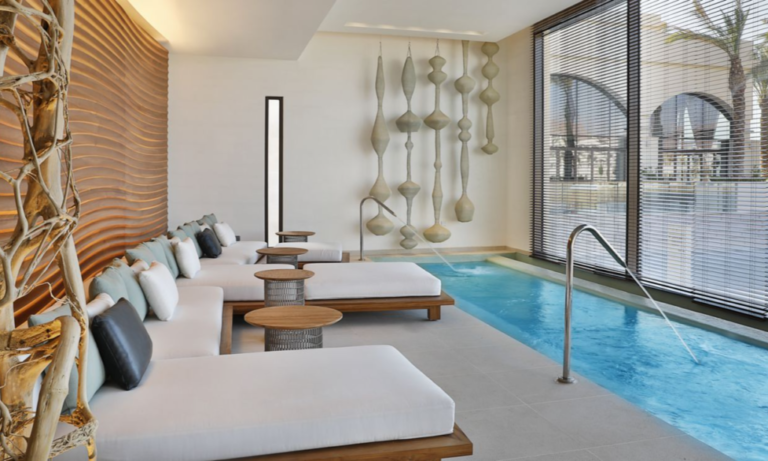 aqjlc-spa-4983_Wide-Hor