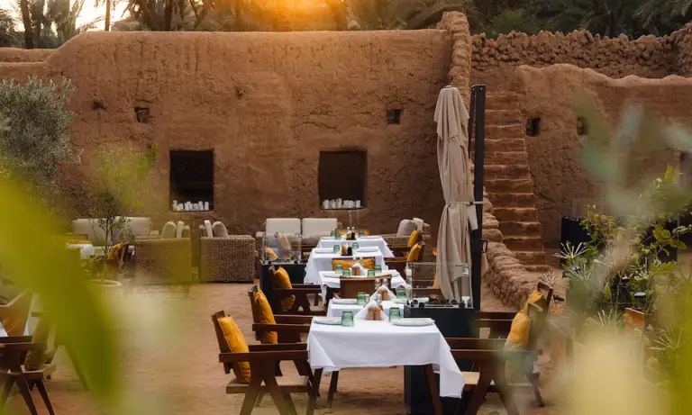 au-food-2-heart-of-the-oasis-credit-heart-of-the-oasis