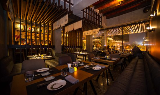 mirai-lounge-and-bar