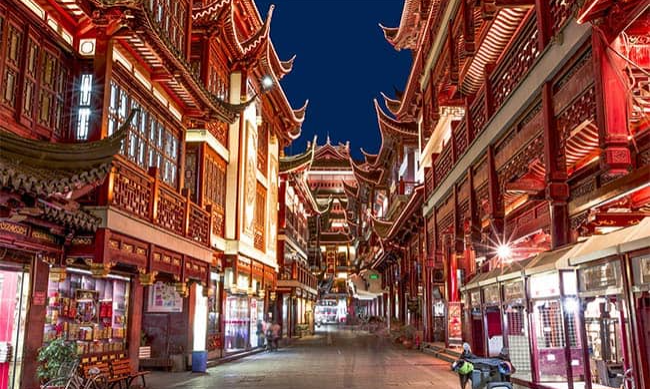 Shanghai-City-God-4_batcheditor_fotor