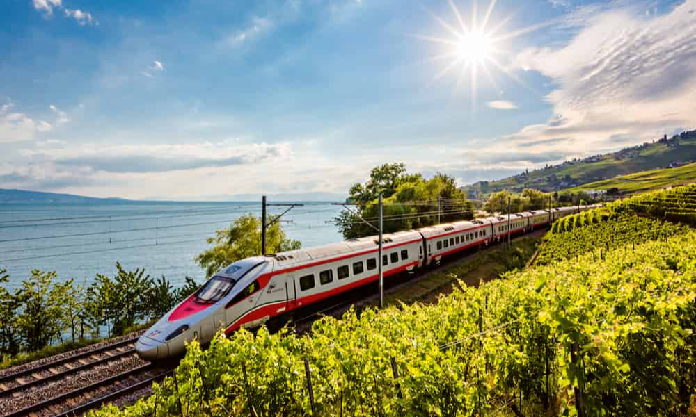 train-eurocity-content-5904_batcheditor_fotor