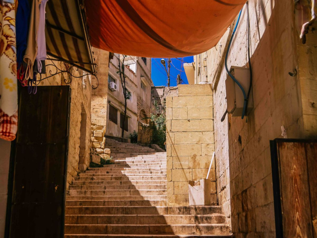 Explore the Mysterious Alleys of Old Amman