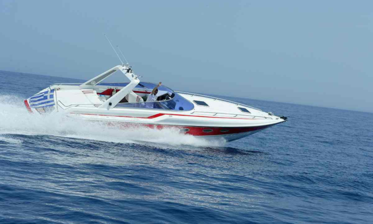 heaven-can-waait-santorini-sailing-center_batcheditor_fotor