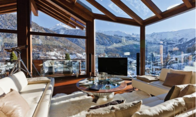 CZP-Lounge-Day-2-768x512