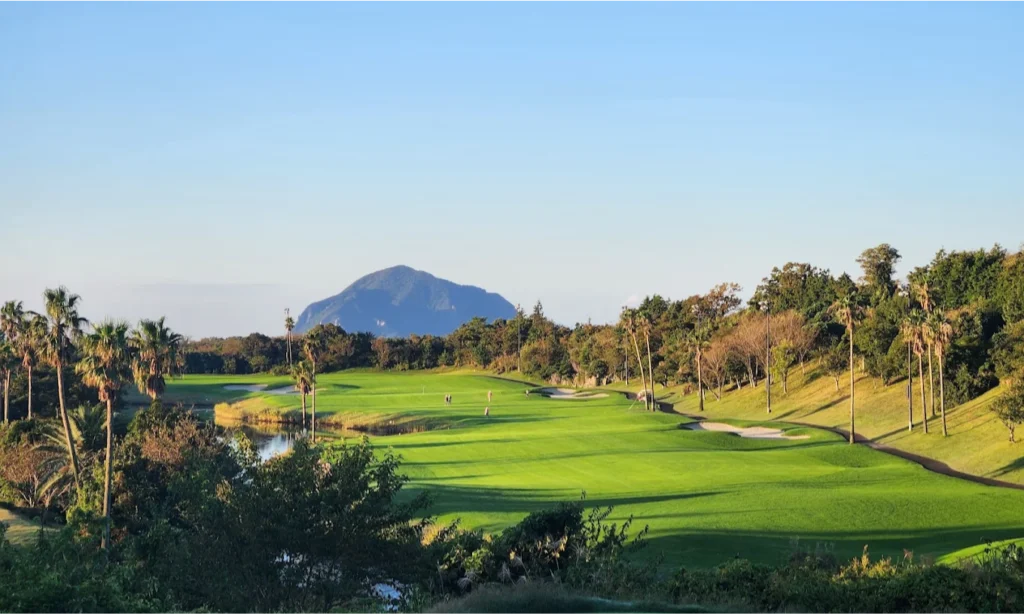exclusive-access-teddy-valley-golf-and-resort-jeju-south-korea-lux-orient