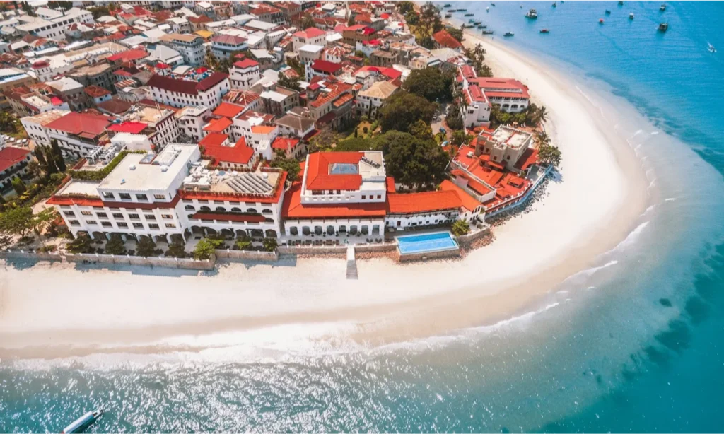 the-city-of-zanzibar-lux-orient