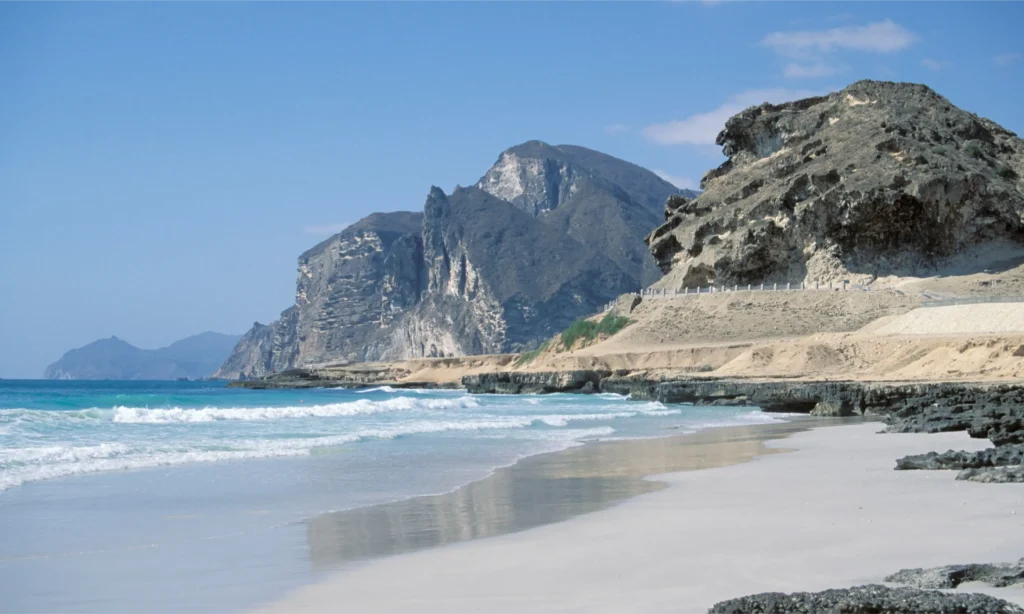 tour-al-mughsail-beach-oman-lux-orient