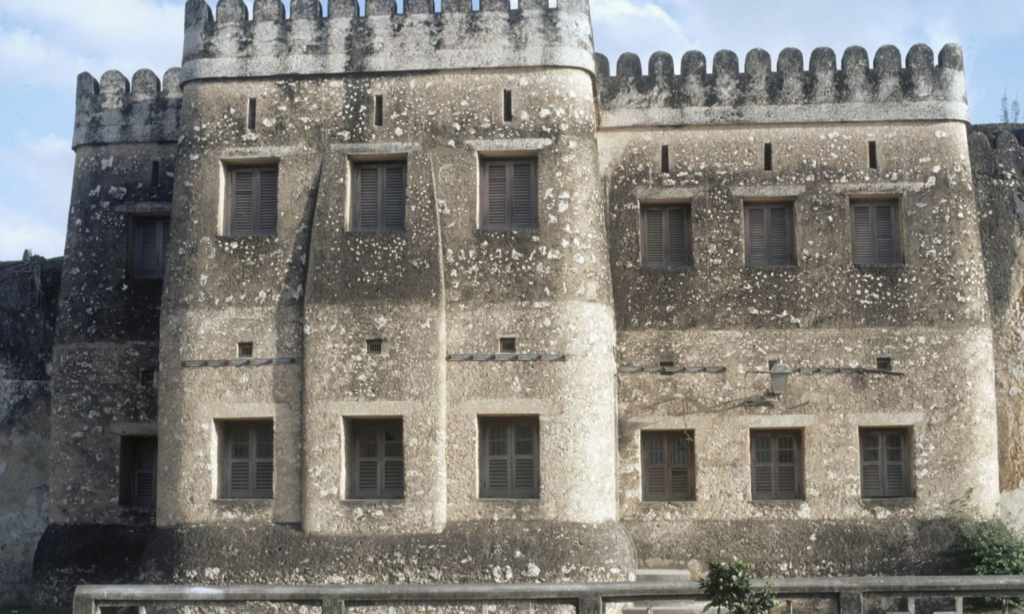 visit-old-fort-ngome-kongwe-zanzibar-lux-orient